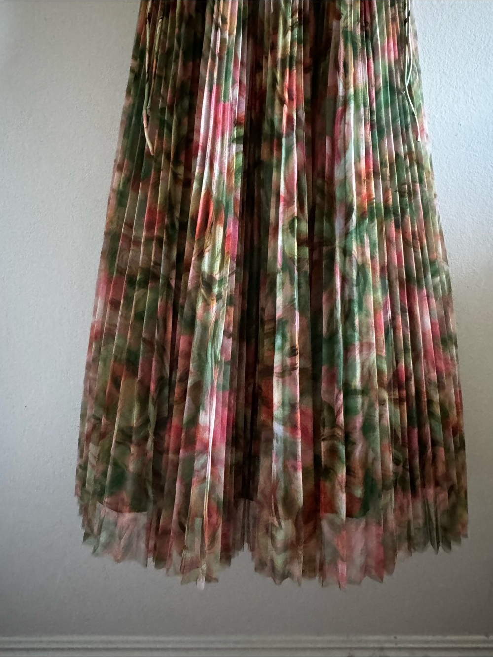 NWT Hutch Costella Floral Mesh Tulle Strapless Pleated Gown size 16W - Picture 7 of 12